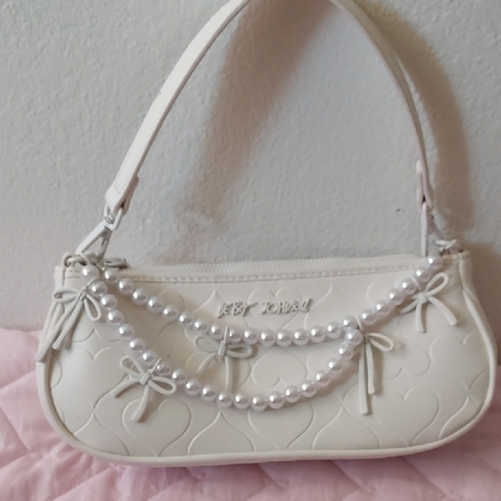 Betsey Johnson White Bow Purse